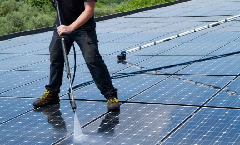Professional Solar Panel Cleaning Pricing